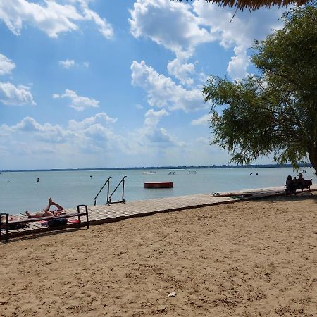 Tulipan Bungalow Camping Resort 기에네스디아스 외부 사진