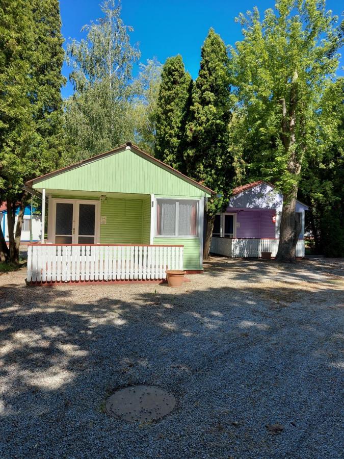 Tulipan Bungalow Camping Resort 기에네스디아스 외부 사진