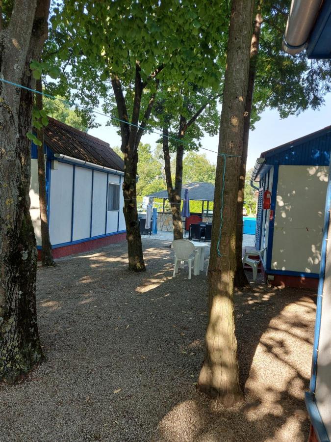 Tulipan Bungalow Camping Resort 기에네스디아스 외부 사진